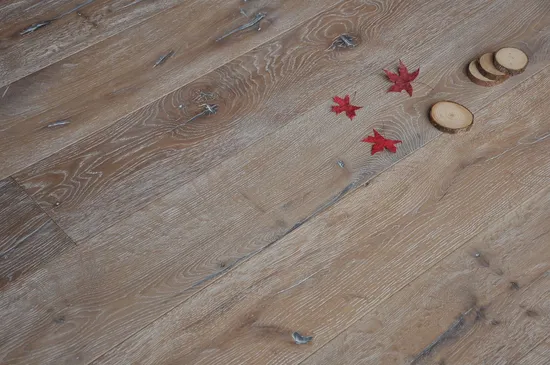 Rustic Distressed Smoked White Washed Brushed Wood Flooring/Engineered White Oak Wood Flooring with CE